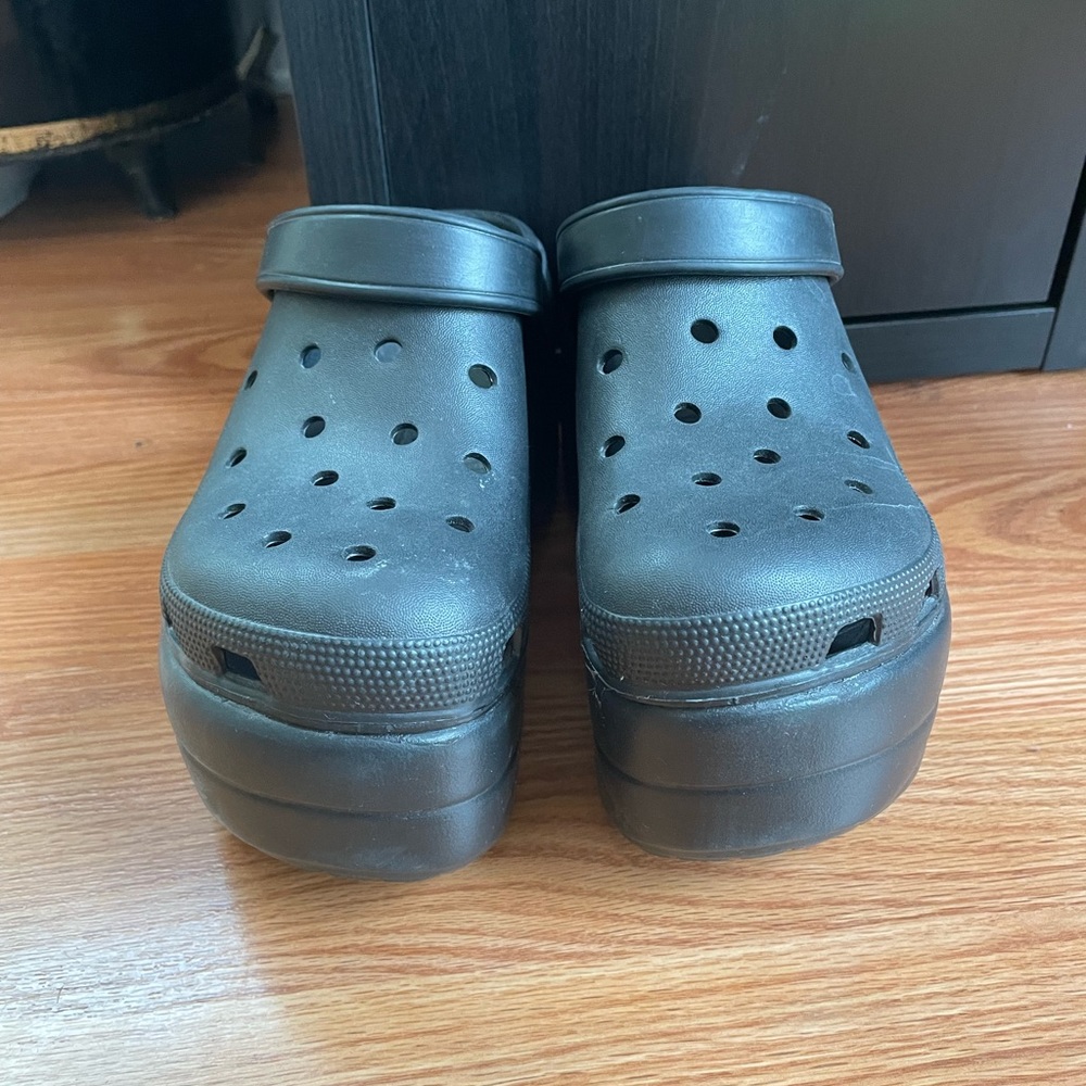 Platform Crocs